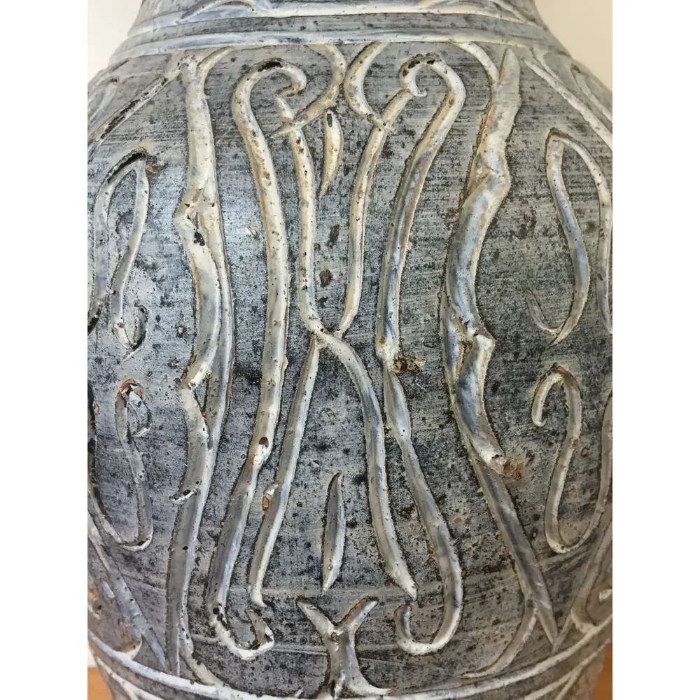 Vtg Hand Thrown Art Studio Earthenware Blue Matte Arabesque 14